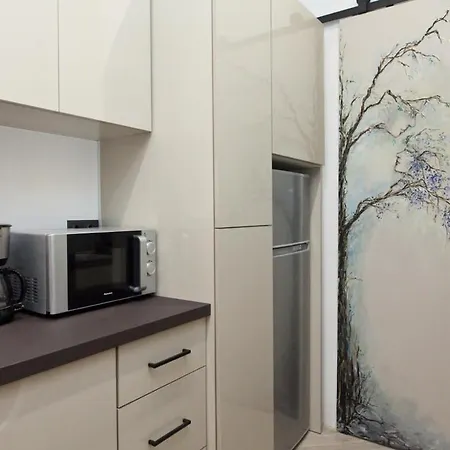 Central Studio For Urban Explorers Apartment